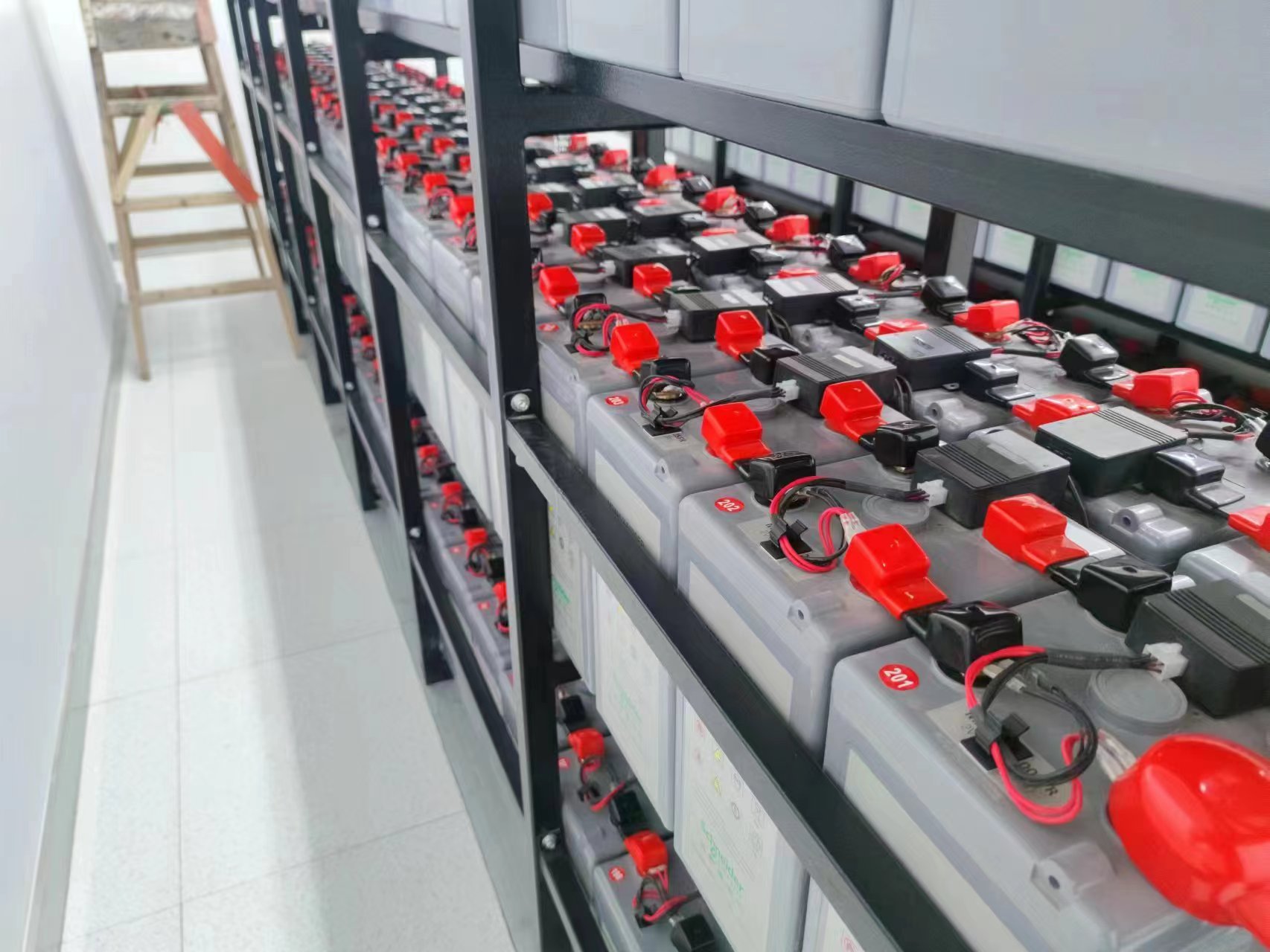 湖北某電力系統(tǒng)施耐德500kVA與600kVA
