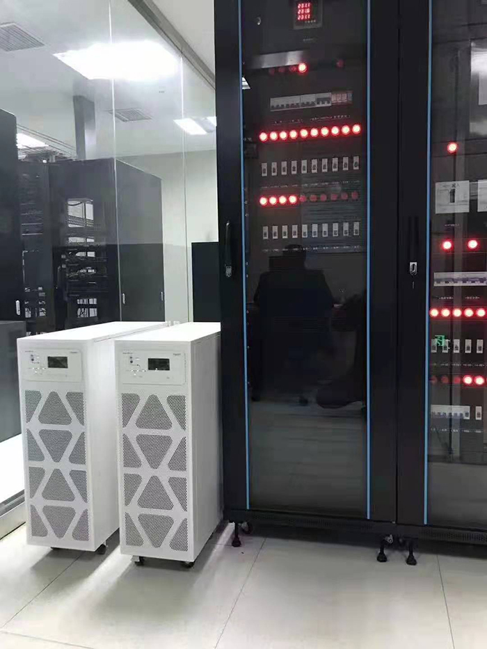 十堰某金融-施耐德銀河系列